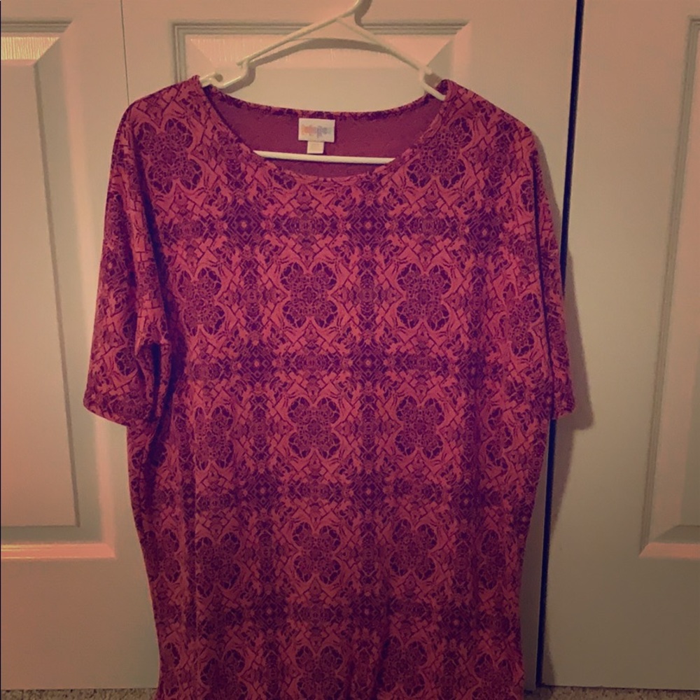 Lularoe shirt